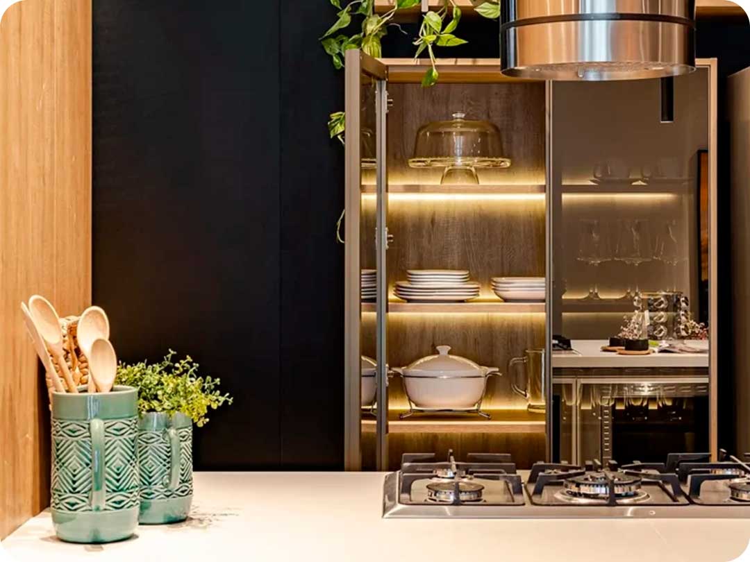 Romanzza Murano - Móveis planejados de vidro e metal - Romanzza Perdizes